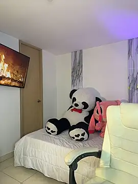 Janettcruz - TWERK+ OIL ASS+ SPANK ASS + PANTYS OFF