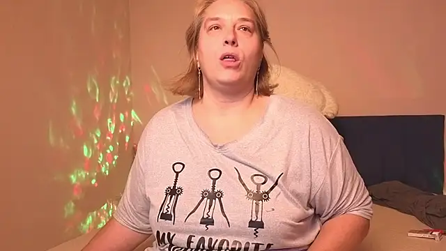 Bbw_Goddes - make my pussy happy) squirt in leggings?