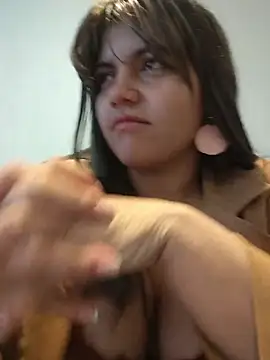 Ivy_enjoy - Rub my pussy in public