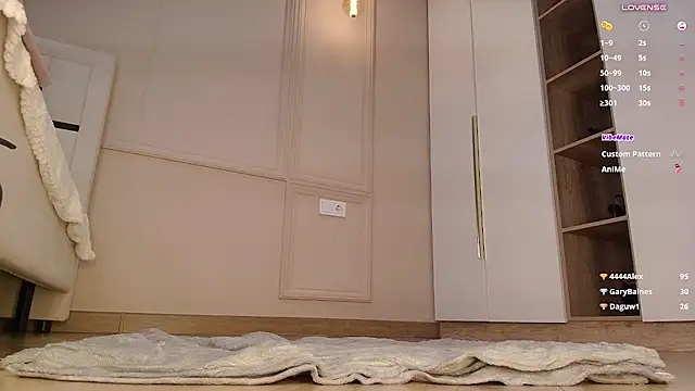 Hel10_k1tty - pussy slap