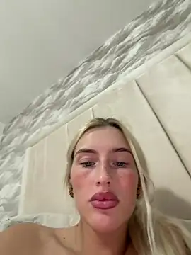 Blondetart69