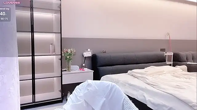 Babe3_chuu - 小粉塞入5分钟