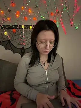 Nahida77 - SWEET KISS