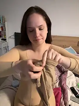 BadLilCherry - Spank my ass