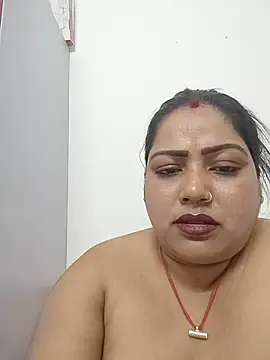 Indian_AngelPriyanka123 - Pussy oil show