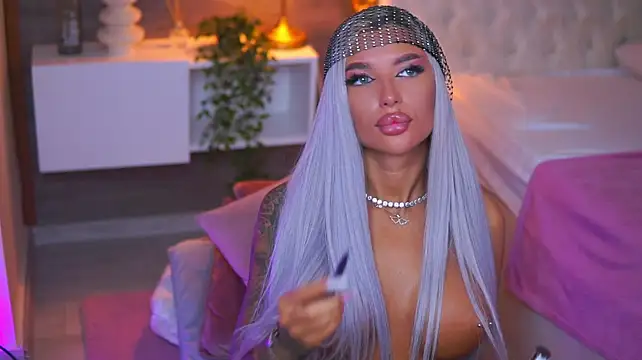 Juicy_Jessye - pleasure gets me soaked💦