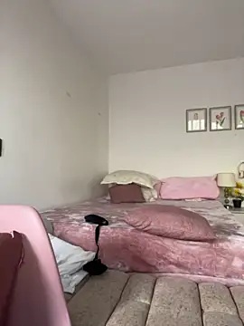 Isabella__naugthy - take off my blouse x 6 min
