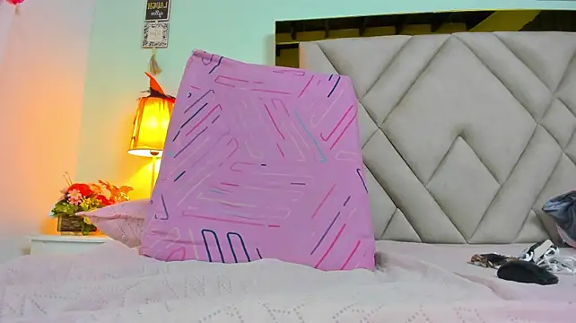 Celeste_bunny18 - fingering in my pussy