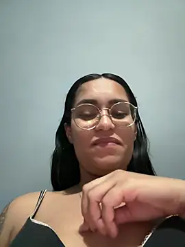 Saffadinhaa - 🍑🔥 VIBRATOR + DILDO IN MY PUSSY 💦