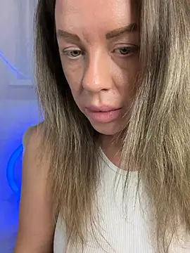 Zlat_peach - Camel toy