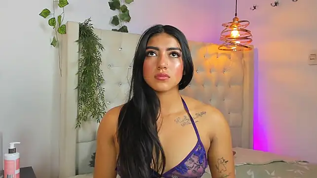 Quiinn_bx's Live XXX Chat