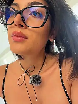 SeleneHale - Make you a TitJob and HandJob
