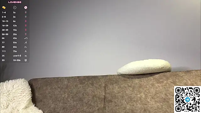 PetulaGunton - Dildo in my tight pussy🥵🥵