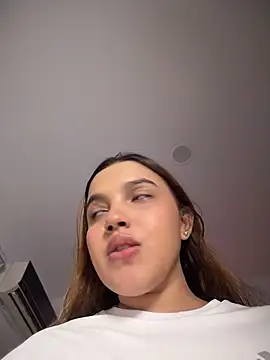 Colibri_xxx - NAKED IN SECRET FAMILY