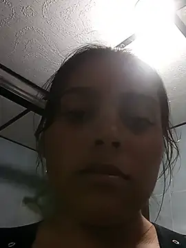 Stefanie010 - Show us your thong