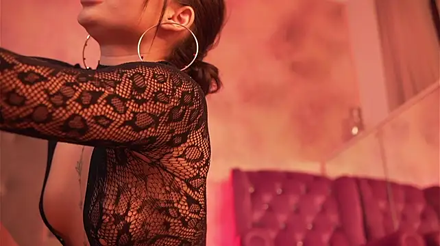 AmberValee - dildo show + 5 min toy controll