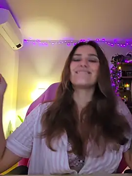 MiaRides19 - I will suck dildo 🙈🙈