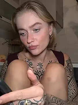 Goldi159 - Tip 45 for two hot videos 🔥