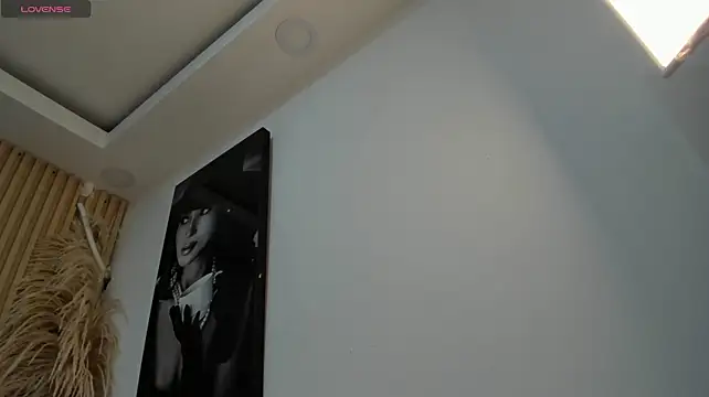 Emma_castilloo - deep throat with saliva on the titis