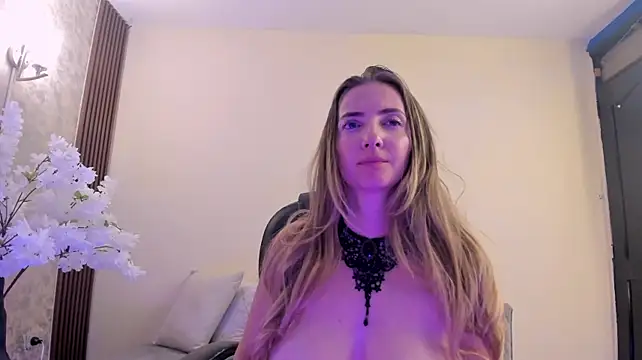 BellaMarieX - happy bella
