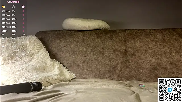 PetulaGunton - Dildo in my tight pussy🥵🥵