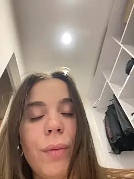 Kyivskyi_Tort - More vibrations for my pussy