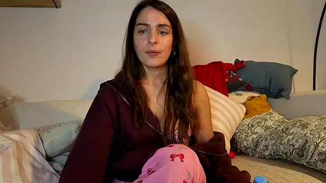 Camii2244 - tease feet
