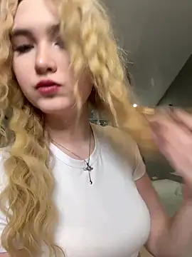 CocosikRay - Pinching bare nipples+Flash my boobs