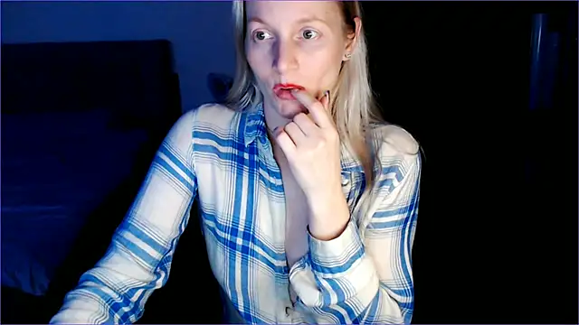 Shantidol - Shhh I'm so horny but make me cum slowly