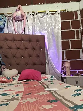 Rachellcooperrr - Spank pussy show ass hole