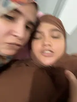 Sweetmuslim01 - fuck cucumber in the kitchen sofia 🥛🥵