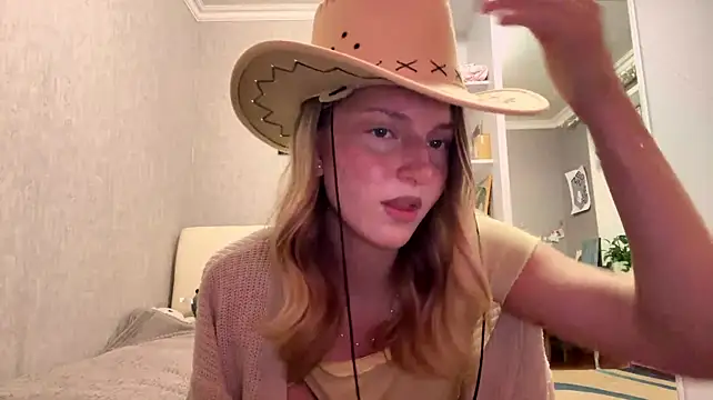 LatishaKrauel - Miss me? :D