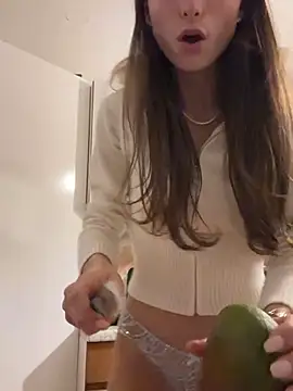 SophiiaStarr - show boobs and play🍒