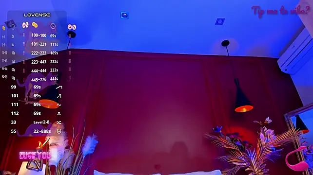 Mayzzie - make my naked body SHINE WITH OIL