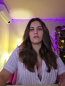 MiaRides19 - I will suck dildo 🙈🙈