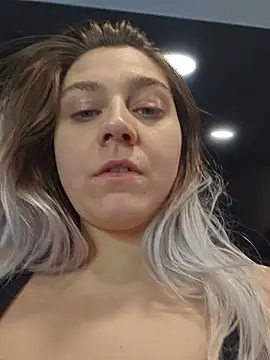 ScarletsWeb - usetipmenuSQUIRT highest tipper = :gift: