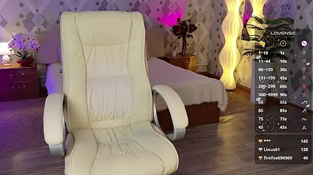 Ka_Sandra - Lick my pussy.