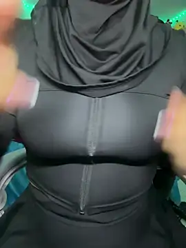Jameela - suck my milky tits, baby 🥛👅😋