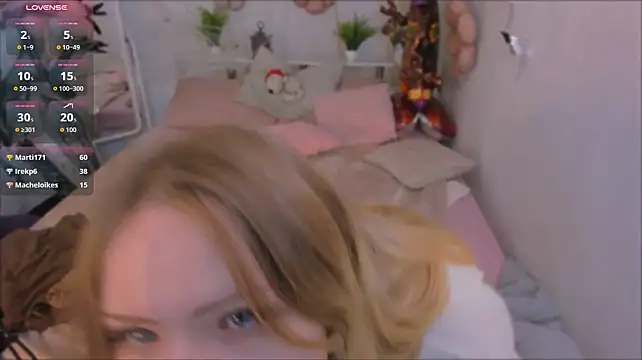 Ivy_Pierce - Spanking yourself x6