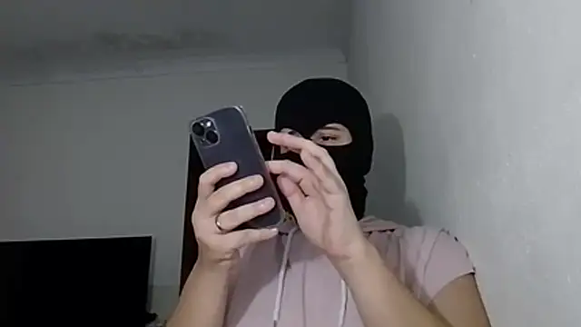 Lindasexy29 - Mostrar as mamas da minha bitch