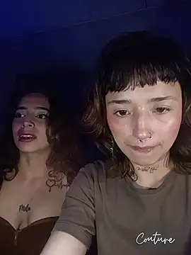 AlexxaAndRileyy - Playing with the clitoris🌹
