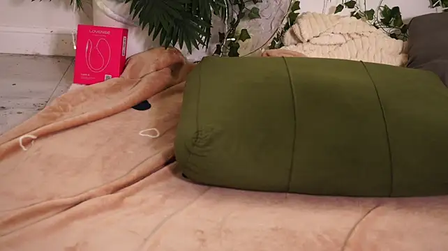 Kristimisty - TRY TO FINGER ASSHOLE