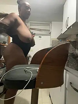 LiraRusso - dance and sexy nude