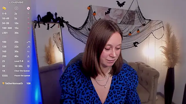 Brooke_lover - spanking myself ;)