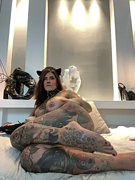 Remyflux666 - Play with my tight asshole PVT C2C