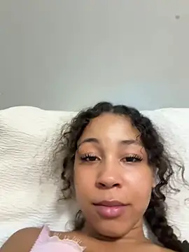 OliviaAshhh - Strip show 😍
