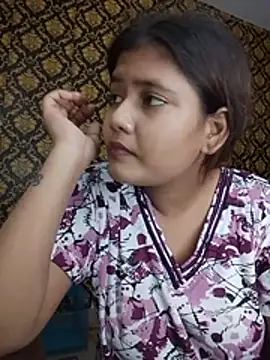 Hot_desi_bb2 - Full nude face pussy