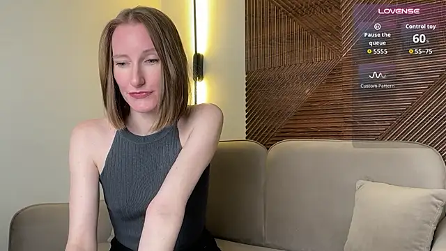 MonikaBos - Treat me 🎁 Photo gift to last tipper