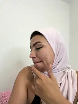 Darsha_Khemu - MAKE ME SQUIRT DADDY