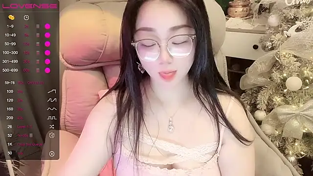 Monica-666888- - 🧡Hello❀Autumn🍂 “一场秋雨一场凉， 愿你添衣有人问，晚归有人等